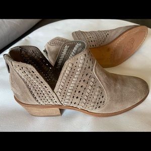 Vince Camuto Parasata Bootie